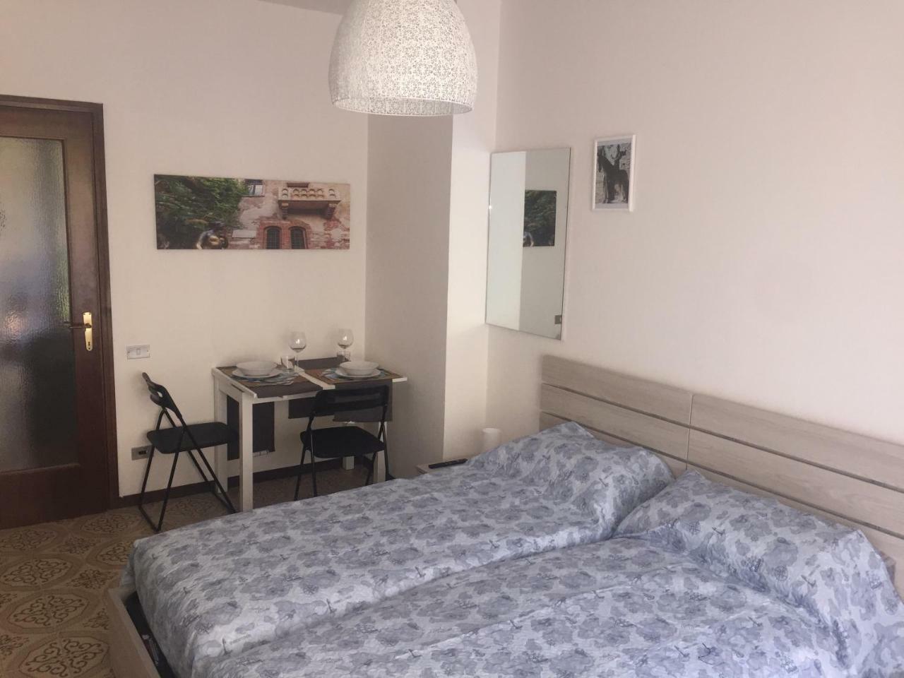 Room Verona Holidays Eksteriør billede