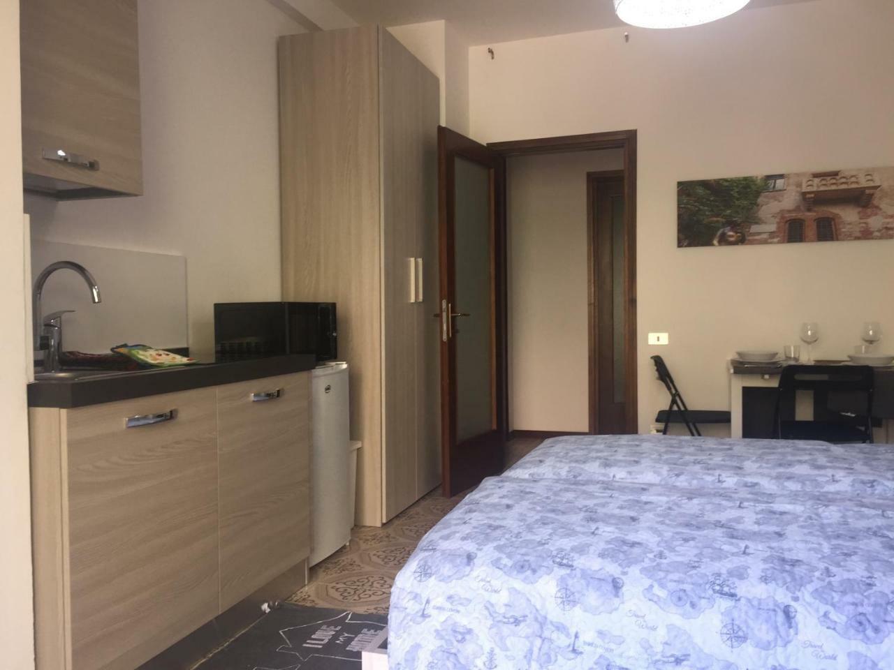 Room Verona Holidays Eksteriør billede