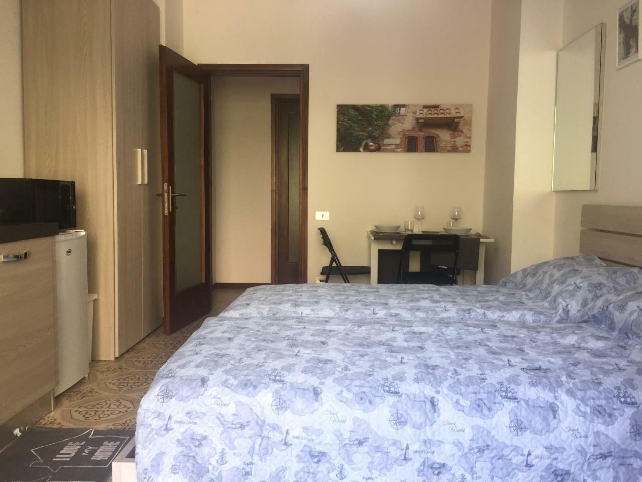 Room Verona Holidays Eksteriør billede